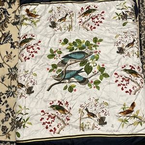 BROOKS BROTHERS SILK POCKET SQUARE